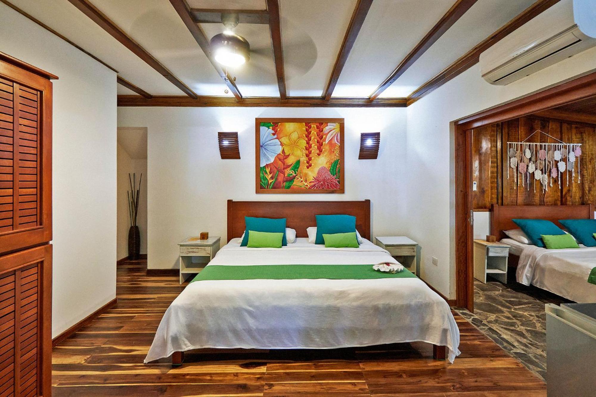 Playa Santa Teresa  Hotel Tropico Latino מראה חיצוני תמונה