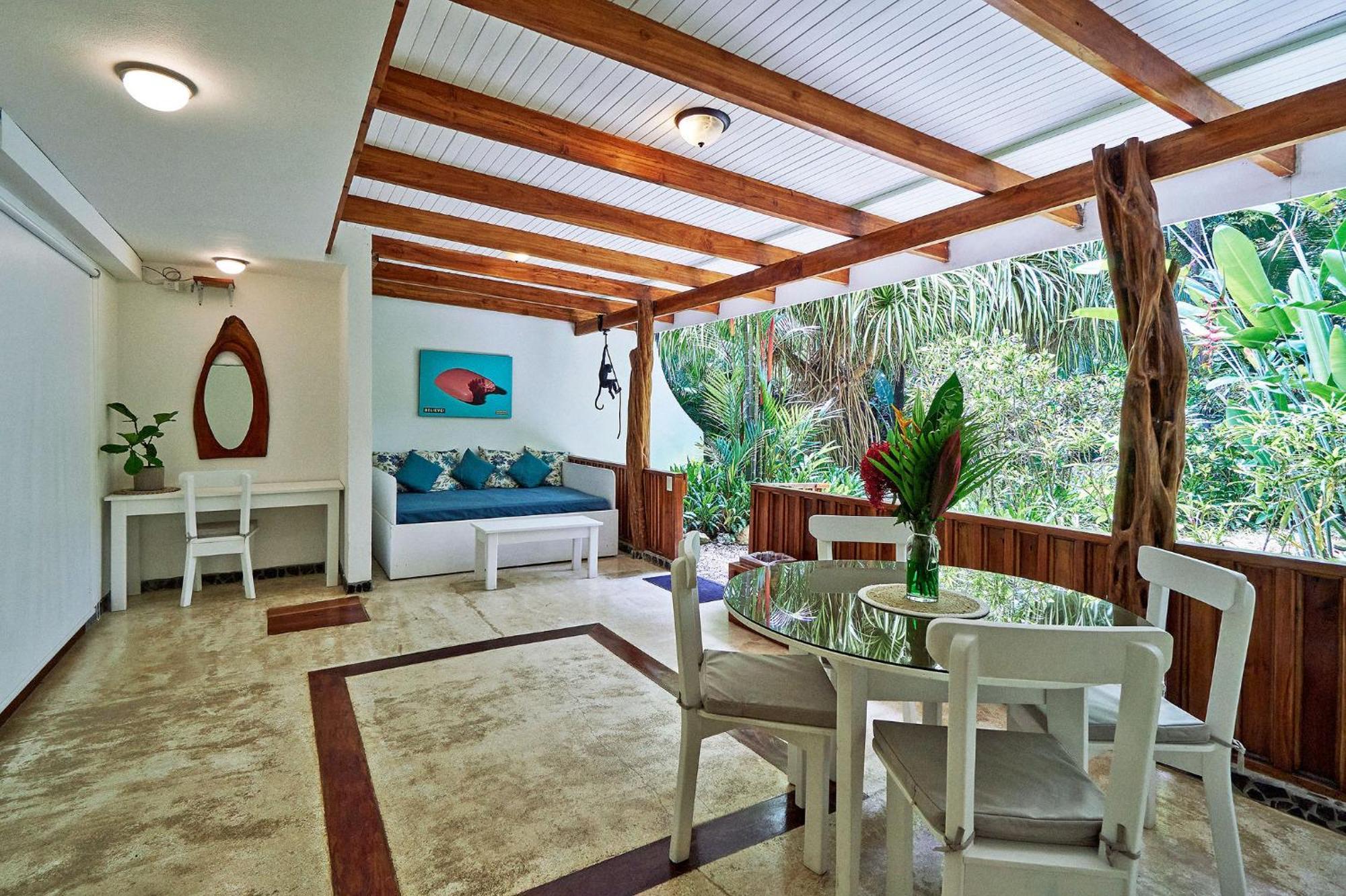 Playa Santa Teresa  Hotel Tropico Latino מראה חיצוני תמונה